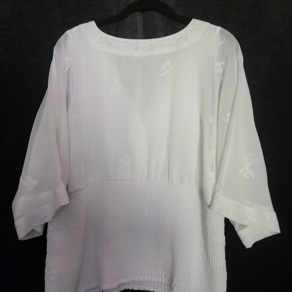 White House Black Market White V-Neck Smocked Waist Blouse - Picture 9 of 11